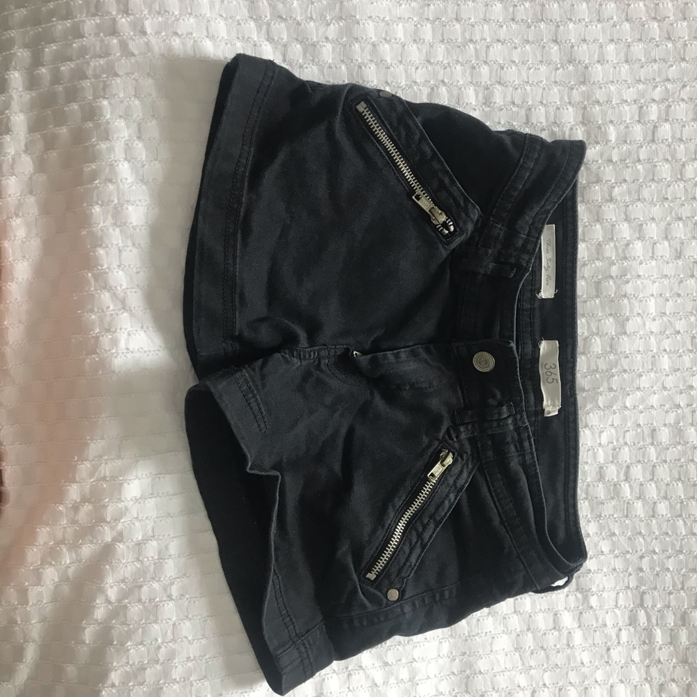 Black shorts juniors